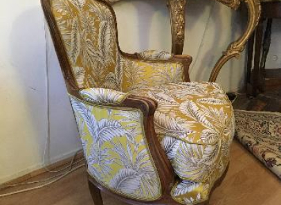 Fauteuil restauré par Gwenaëlle Récamier artisan tapissier d'ameublement à Aix les Bains - Savoie (73)